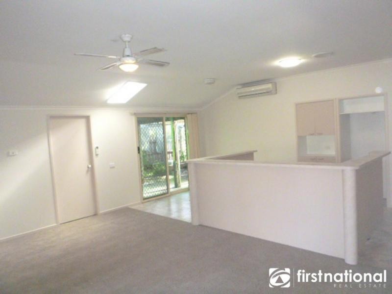 13 Alison Close, Pakenham VIC 3810