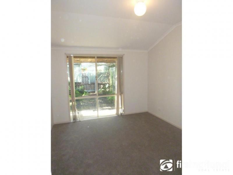 13 Alison Close, Pakenham VIC 3810