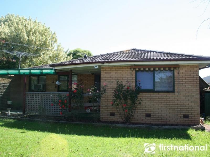 14 Wadsley Avenue, Pakenham VIC 3810