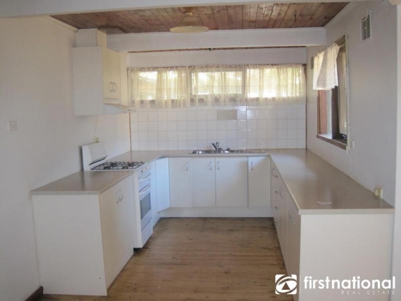 14 Wadsley Avenue, Pakenham VIC 3810