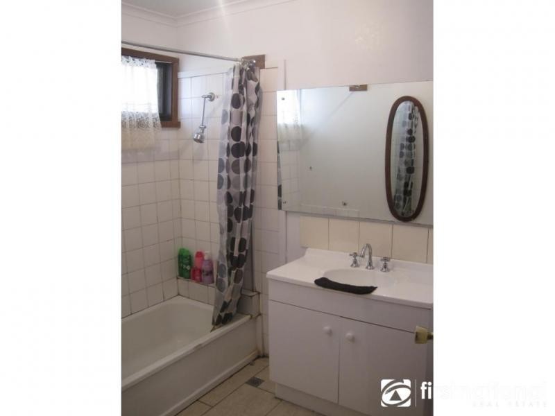 14 Wadsley Avenue, Pakenham VIC 3810