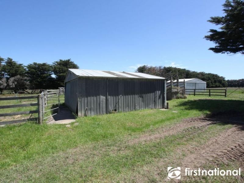 515 McGregor Rd, Pakenham VIC 3810