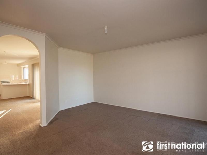 10 McMaster Court, Pakenham VIC 3810