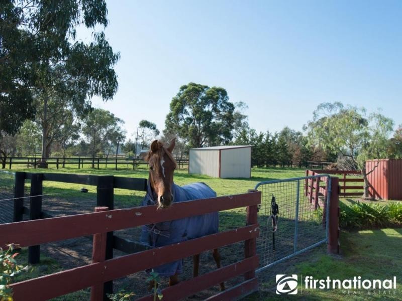 120 Sand Road, Longwarry VIC 3816