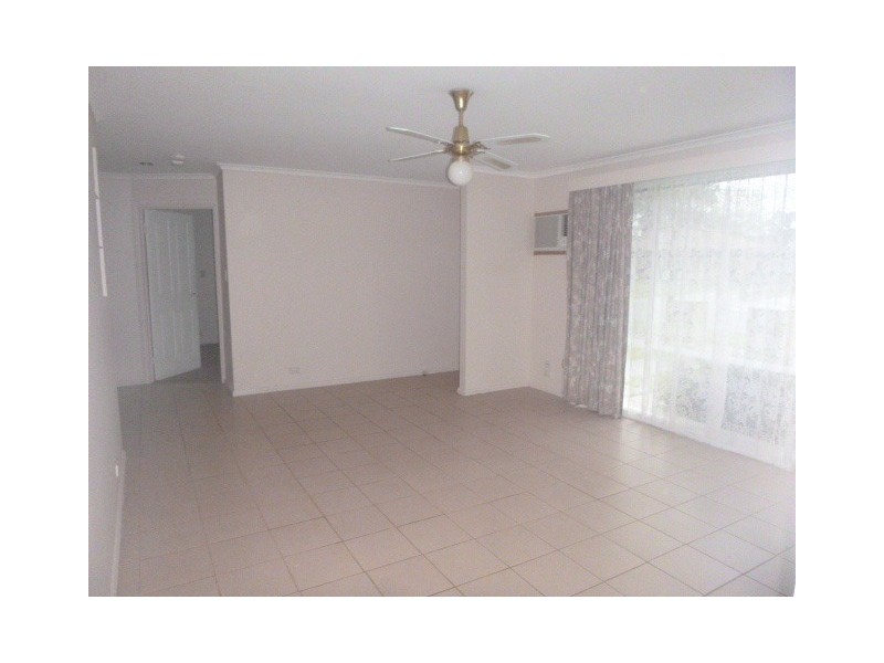 1/1 Greaves Court, Pakenham VIC 3810