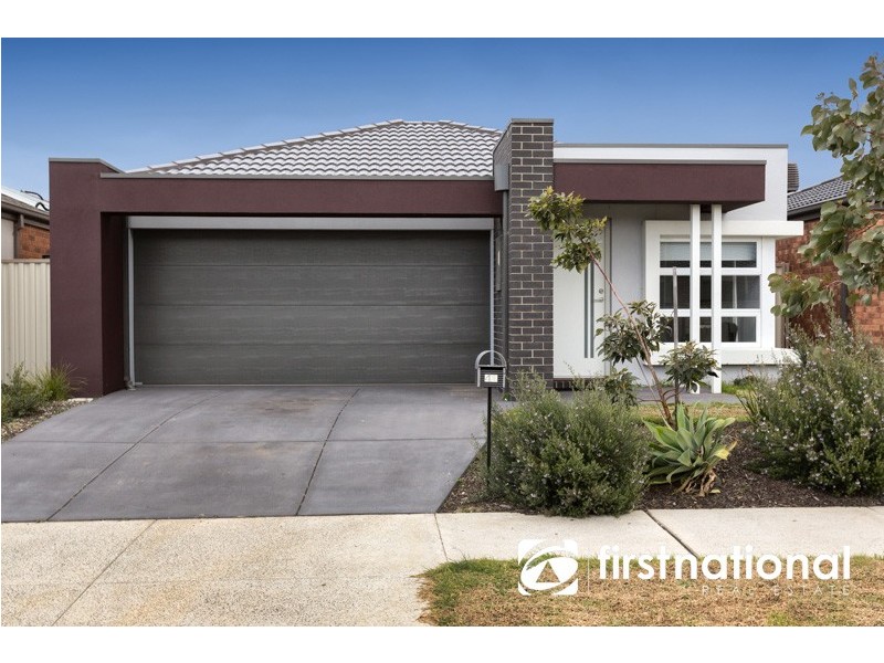 41 Victory Drive, Pakenham VIC 3810