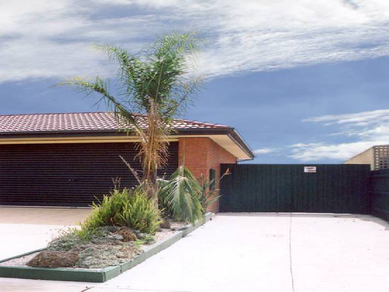 79 Ebony Drive, Pakenham VIC 3810