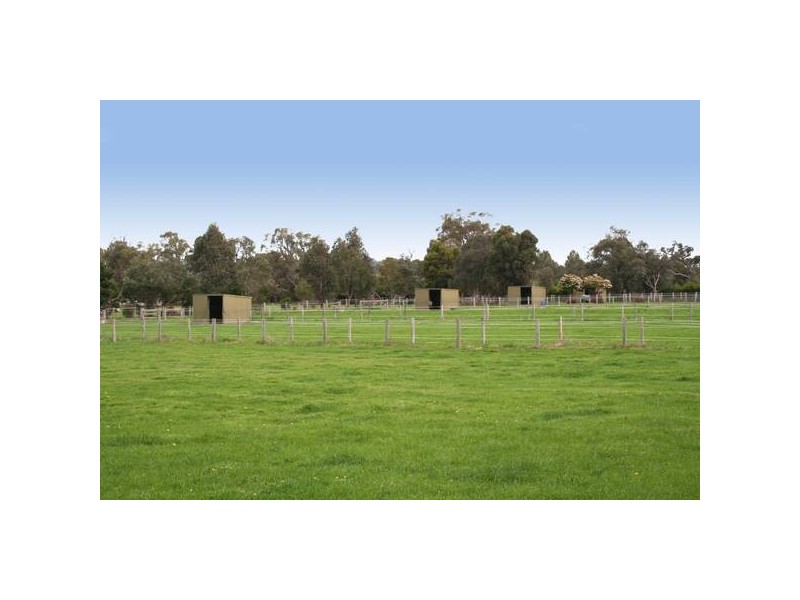 Garfield North VIC 3814