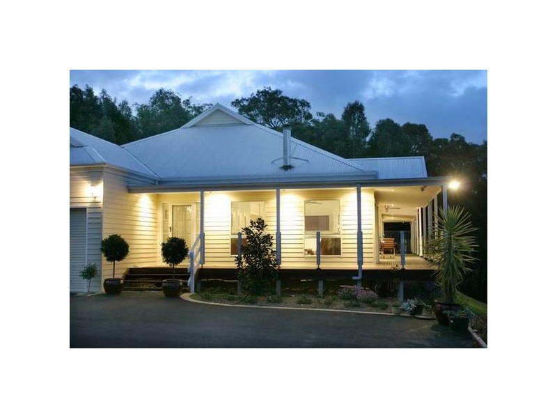 25 Buckland Lane, Pakenham Upper VIC 3810