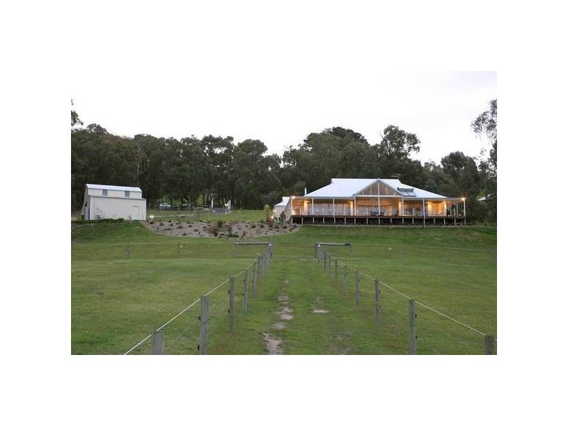 25 Buckland Lane, Pakenham Upper VIC 3810