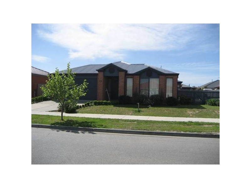 21 Park Boulevard, Pakenham VIC 3810