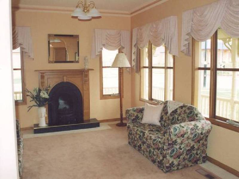 18 Dennis Avenue, Pakenham VIC 3810