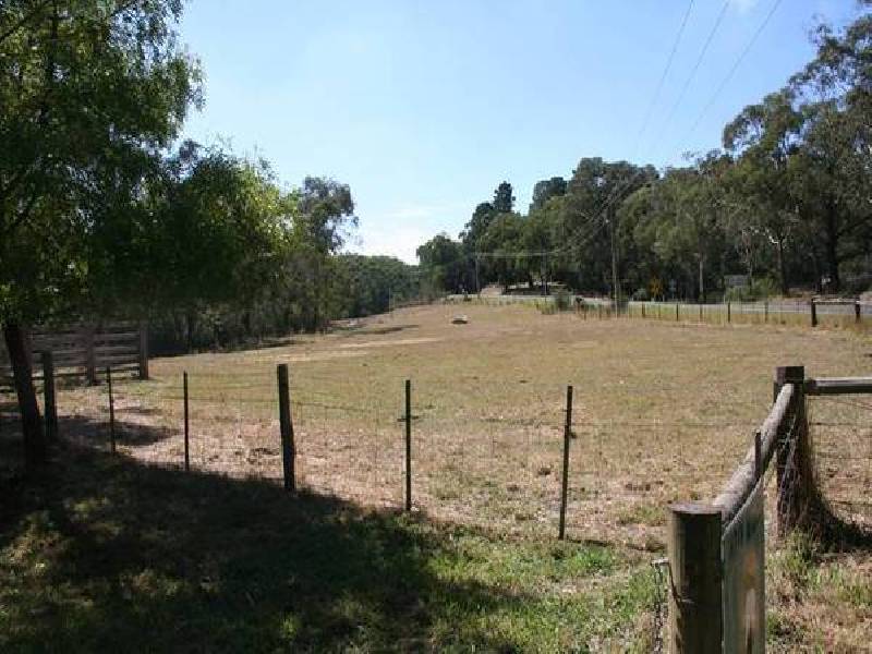 830 Gembrook Road, Pakenham Upper VIC 3810