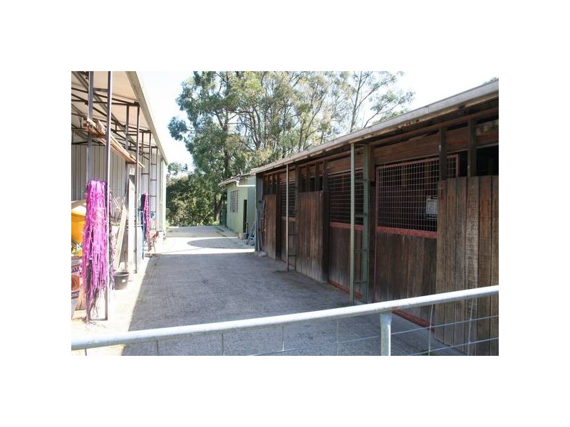 830 Gembrook Road, Pakenham Upper VIC 3810