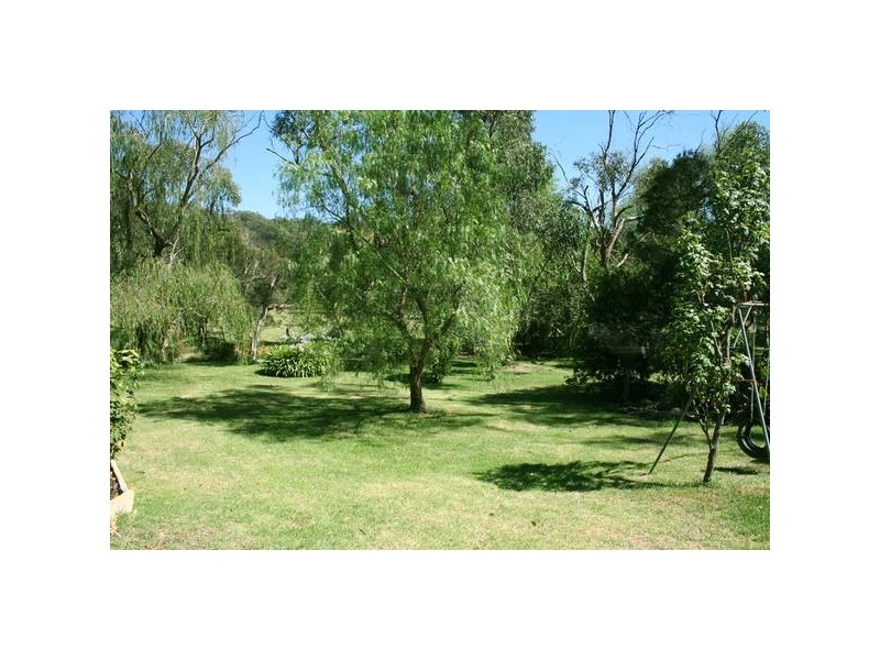 251 Army Road, Pakenham VIC 3810