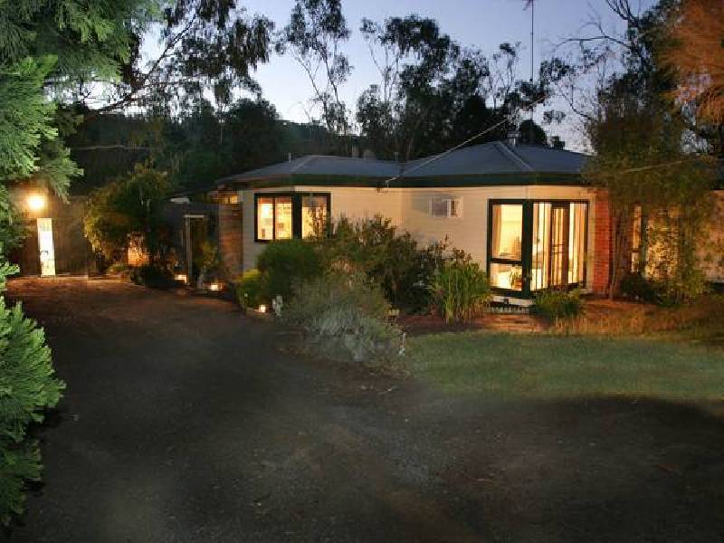 251 Army Road, Pakenham Upper VIC 3810