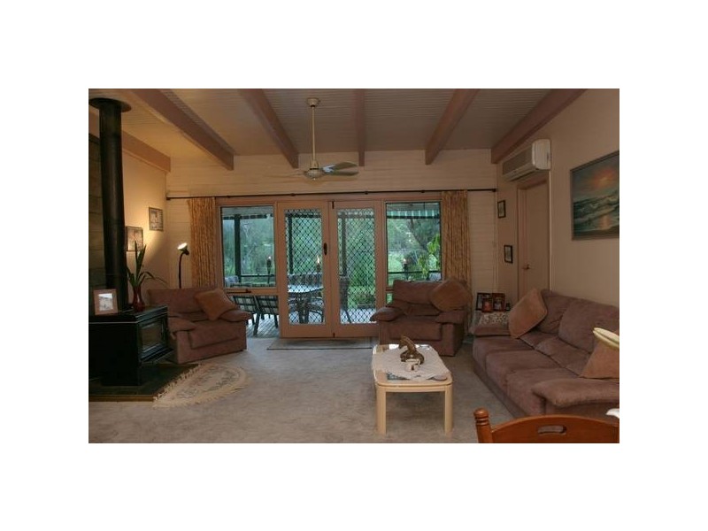 251 Army Road, Pakenham Upper VIC 3810