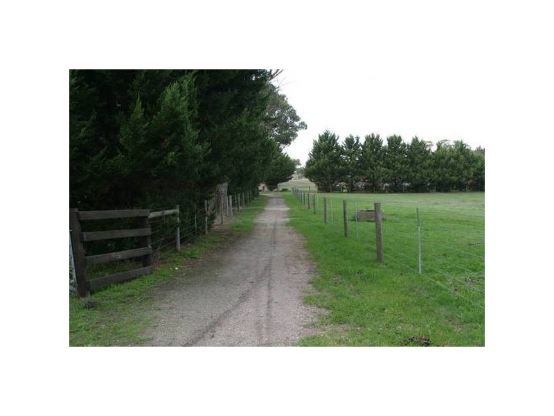Ti Tree Road, Garfield VIC 3814