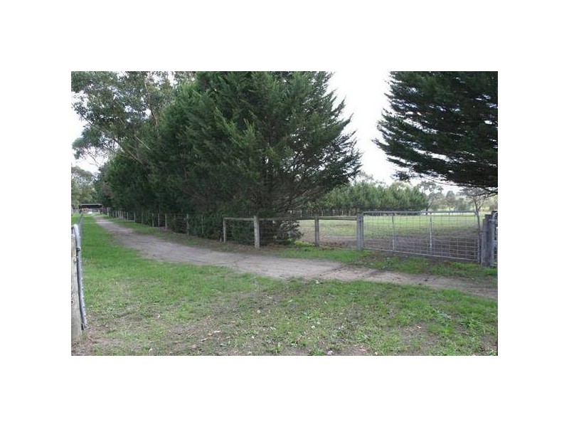 Ti Tree Road, Garfield VIC 3814