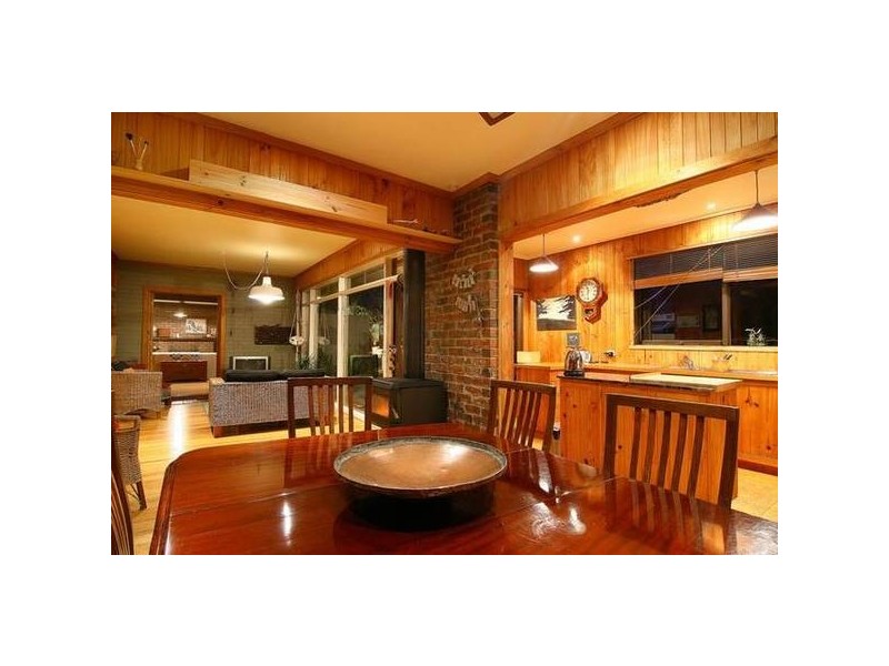 80 Bourkes Creek Road, Pakenham Upper VIC 3810