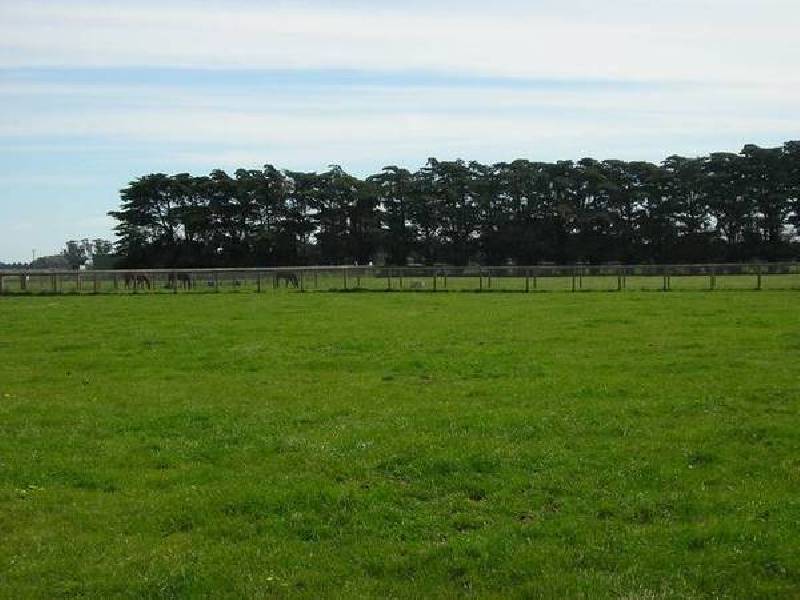 65 Five Mile Road, Pakenham South VIC 3810