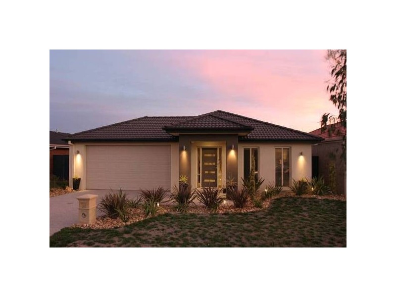 Scarlett Crescent, Pakenham VIC 3810
