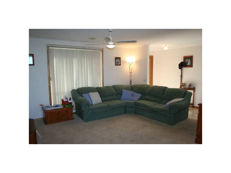 10 Capri Court, Pakenham VIC 3810