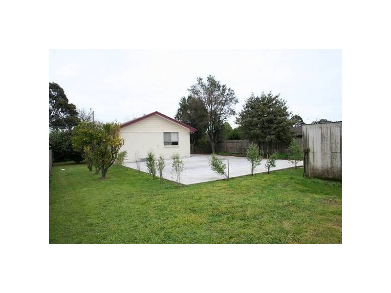 20 Main Street, Pakenham VIC 3810