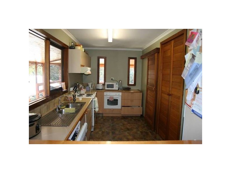 31 Wingadee Road, Maryknoll VIC 3812