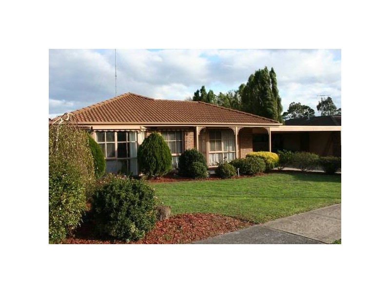 Osborn Grove, Pakenham VIC 3810