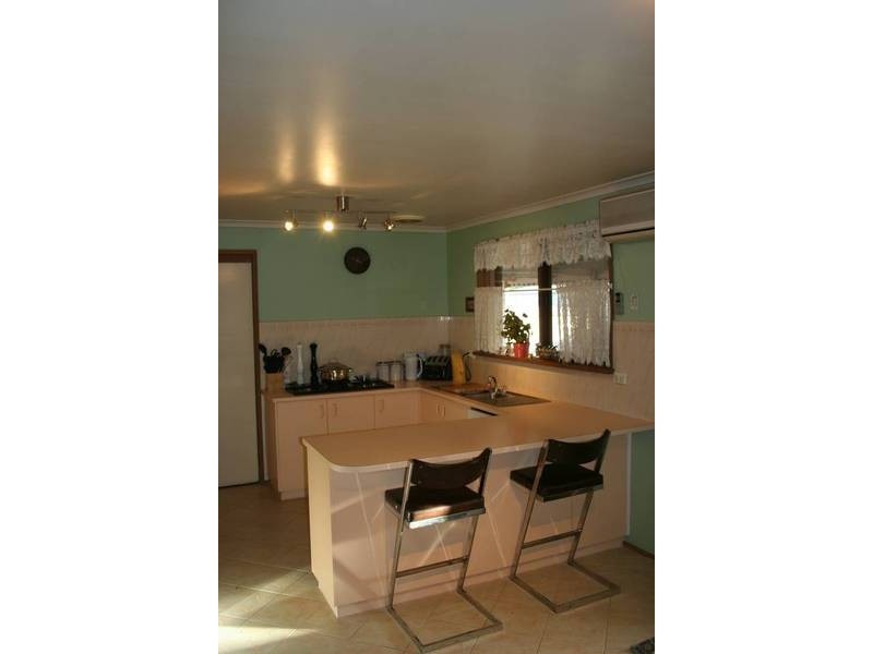 Osborn Grove, Pakenham VIC 3810