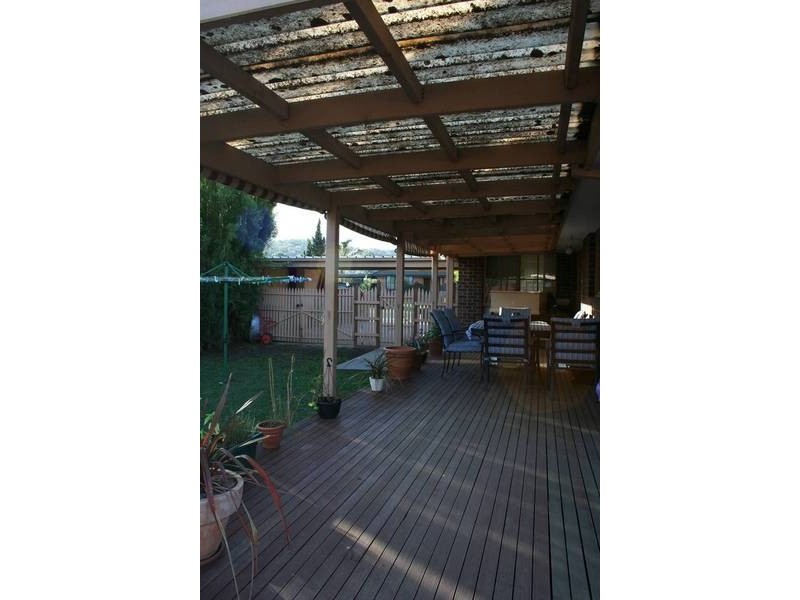 Osborn Grove, Pakenham VIC 3810