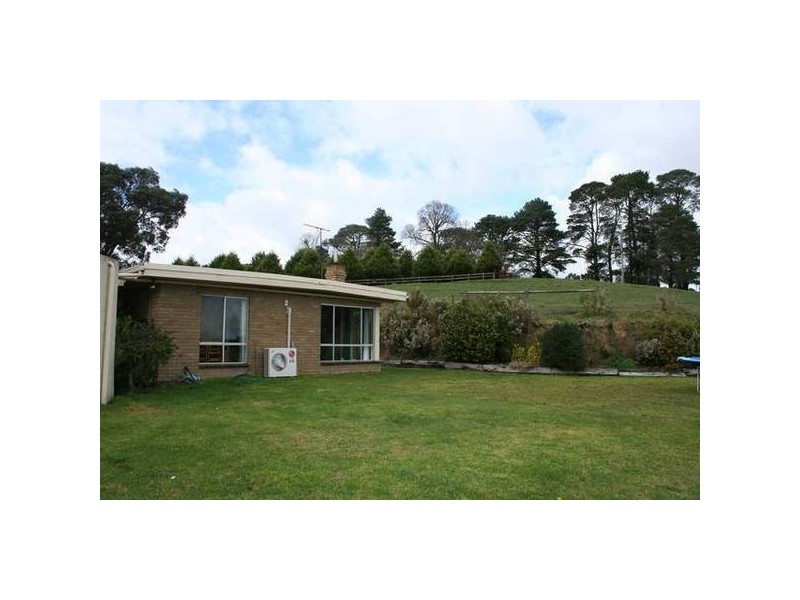 Gembrook Road, Pakenham Upper VIC 3810