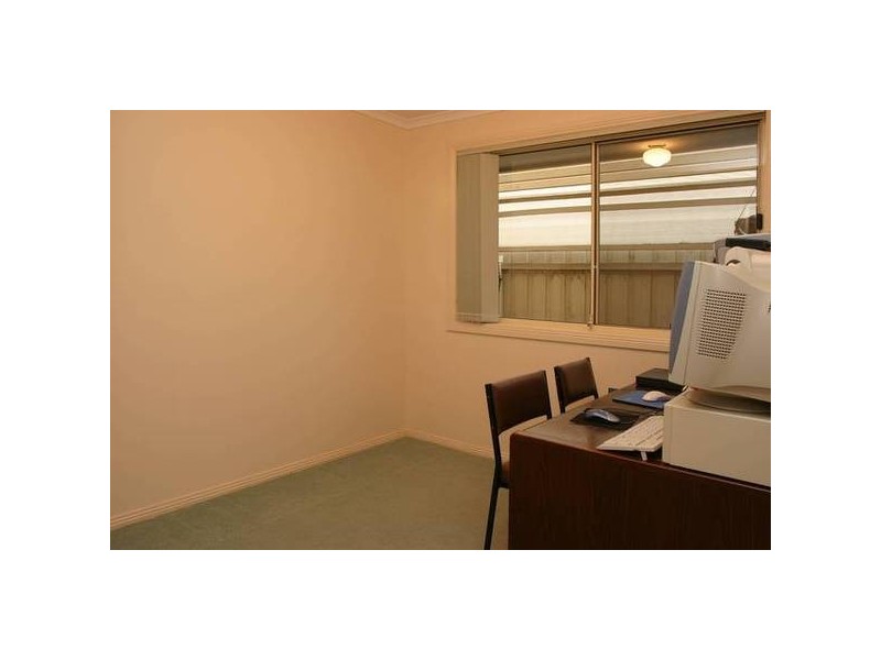 80 Mcgregor Road, Pakenham VIC 3810