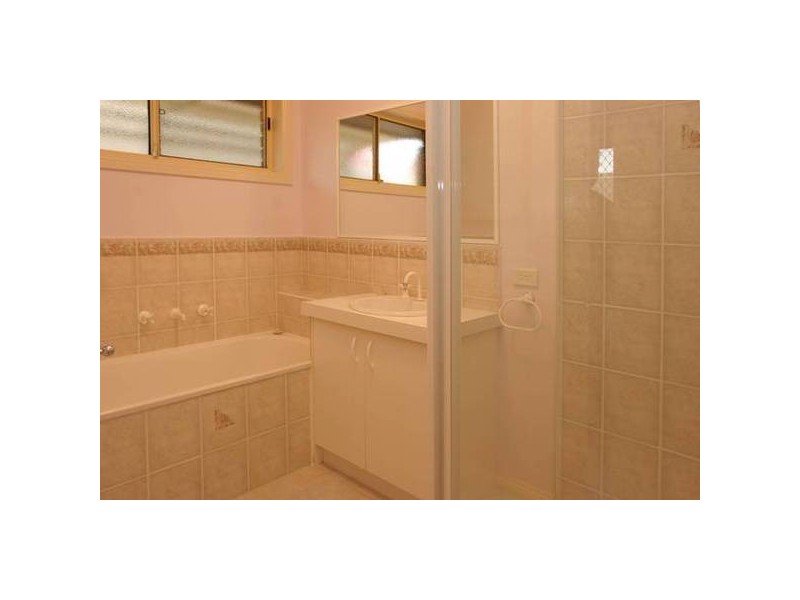 80 Mcgregor Road, Pakenham VIC 3810