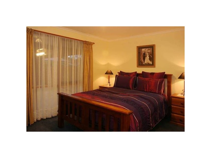 22 Atkins Road, Pakenham VIC 3810