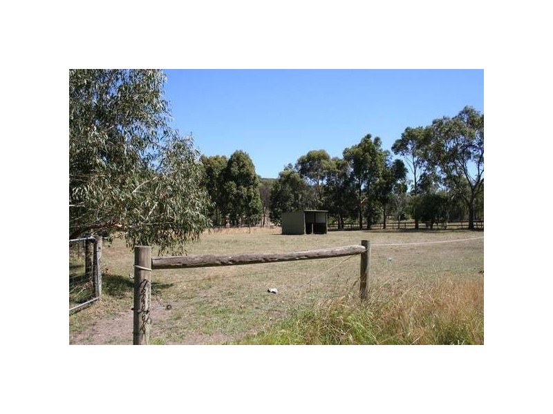 251 Army Road, Pakenham VIC 3810