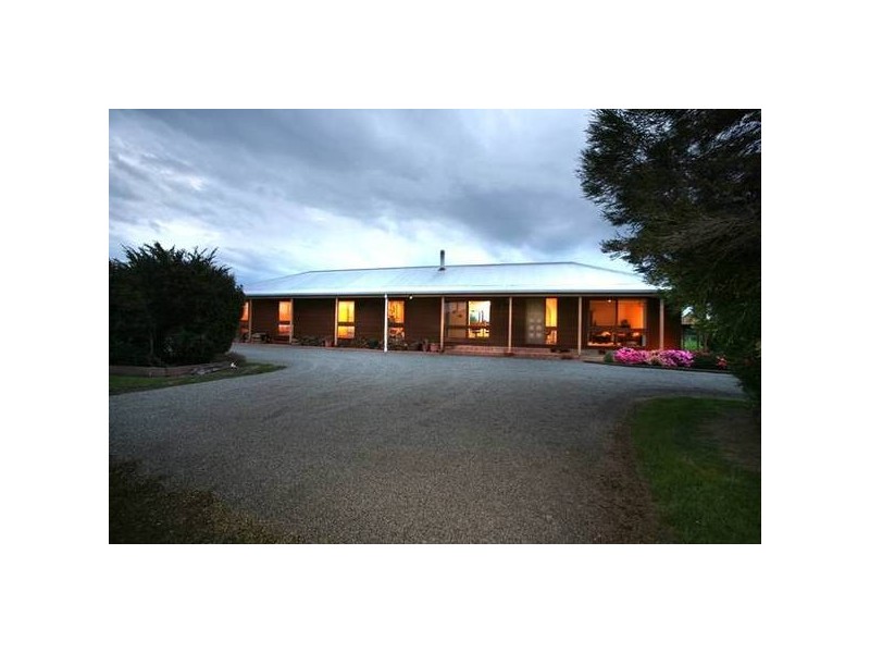 50 Thirteen Mile Road, Garfield VIC 3814