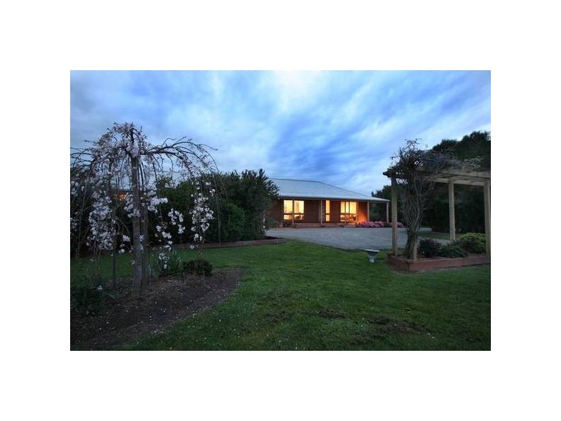 50 Thirteen Mile Road, Garfield VIC 3814