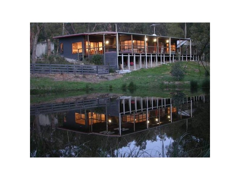 595 Tynong North Road, Maryknoll VIC 3812