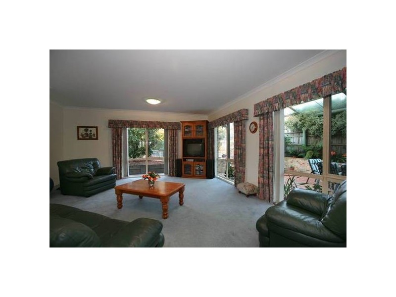 2 Andrew Court, Pakenham VIC 3810