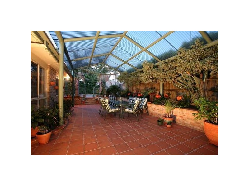 2 Andrew Court, Pakenham VIC 3810