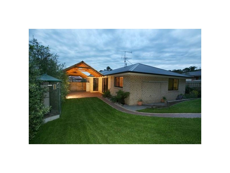 24 Donday Court, Pakenham VIC 3810
