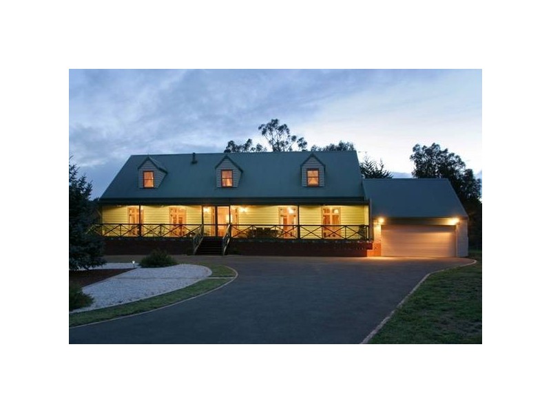 15 Crichton Road, Gembrook VIC 3783