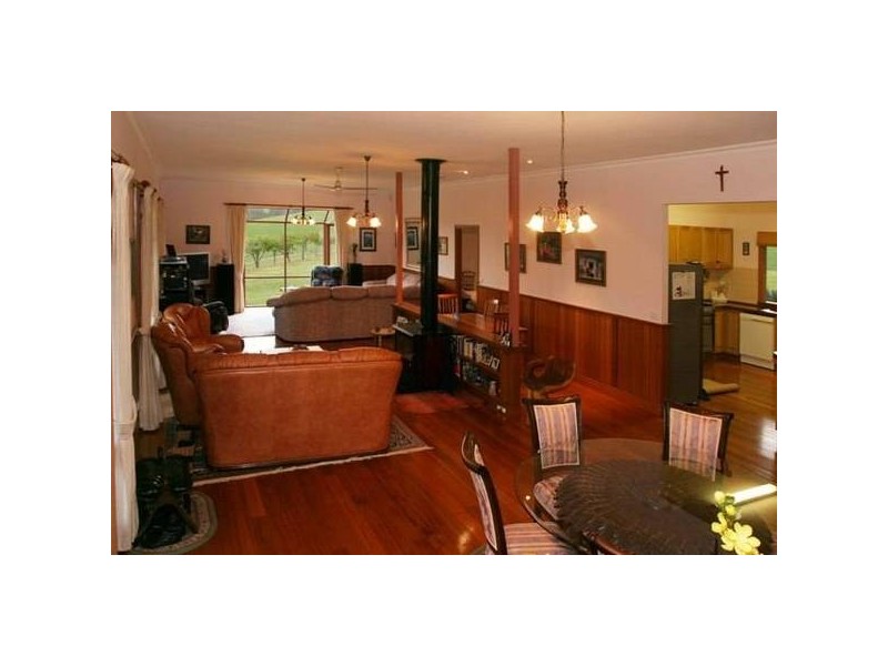 15 Crichton Road, Gembrook VIC 3783