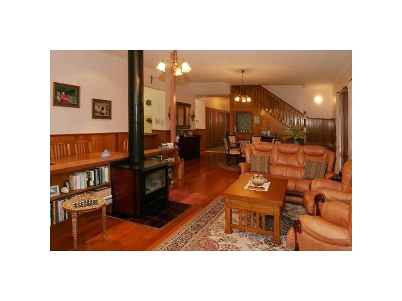 15 Crichton Road, Gembrook VIC 3783