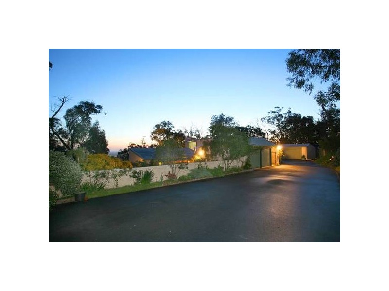 65 Bathe Road, Pakenham VIC 3810