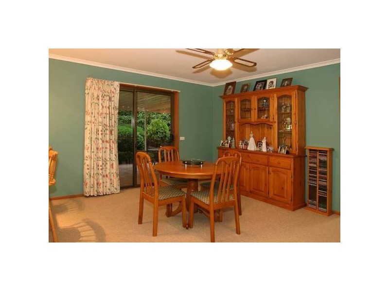 22 Manoora Road, Maryknoll VIC 3812