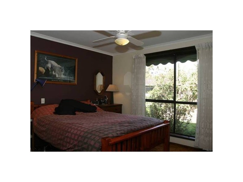 4 Eagle Drive, Pakenham VIC 3810