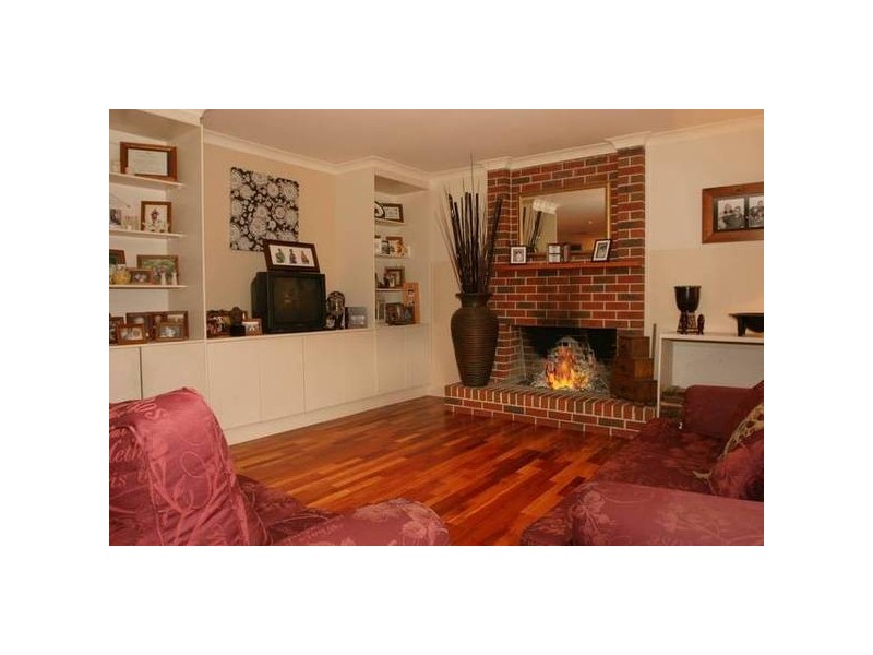 11 Tambo Court, Pakenham VIC 3810